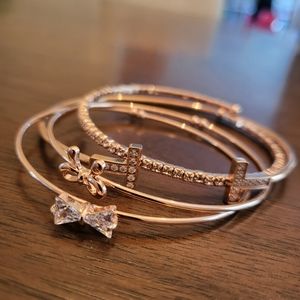 RARE! Cute 4pk Bracelets Set, NEW